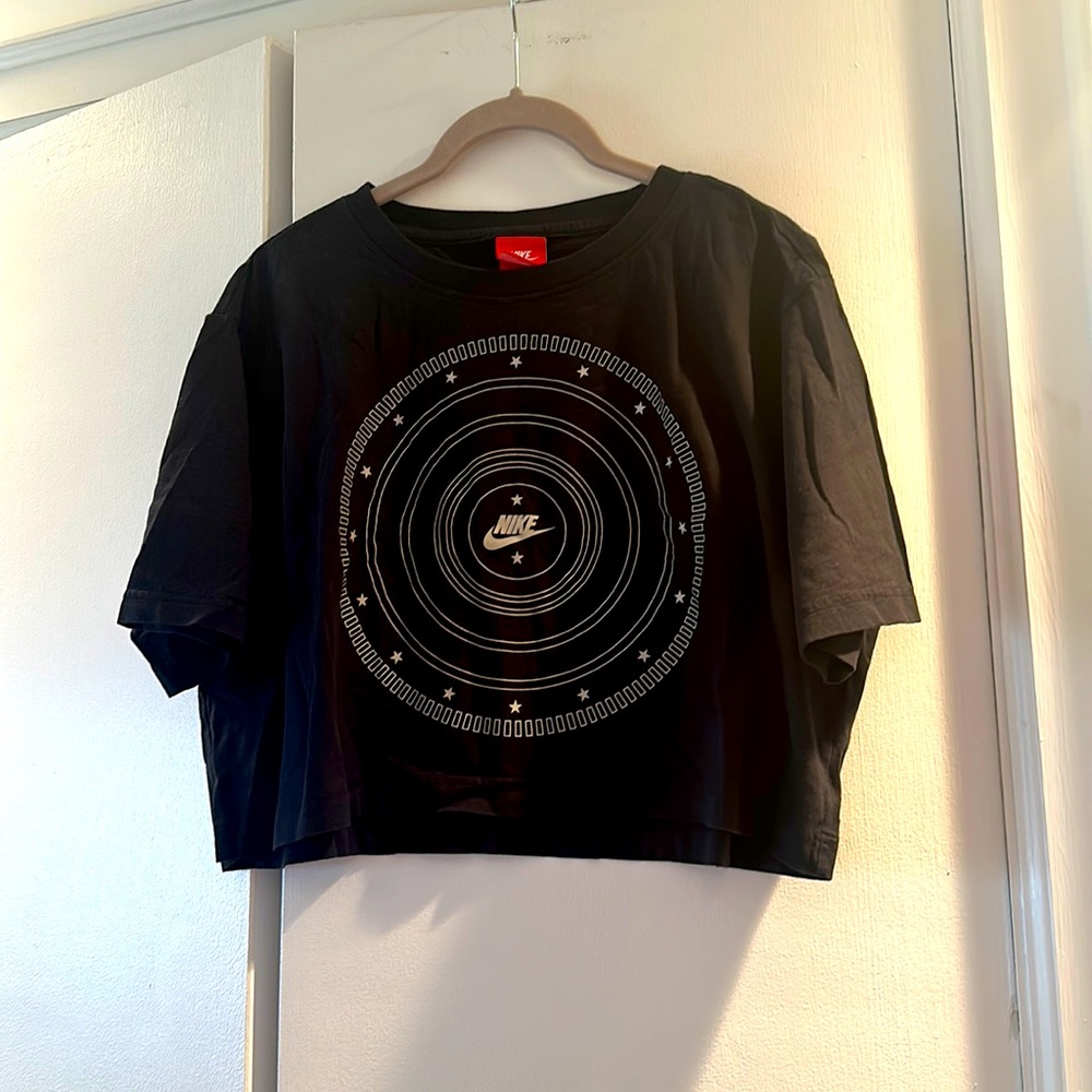 Nike crop top t-shirt sz. L